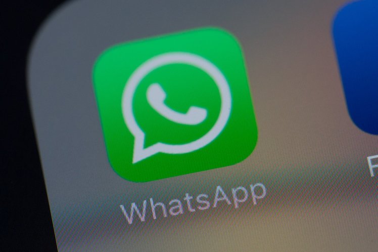 Facebook is planning to make money on WhatsApp with business chat features