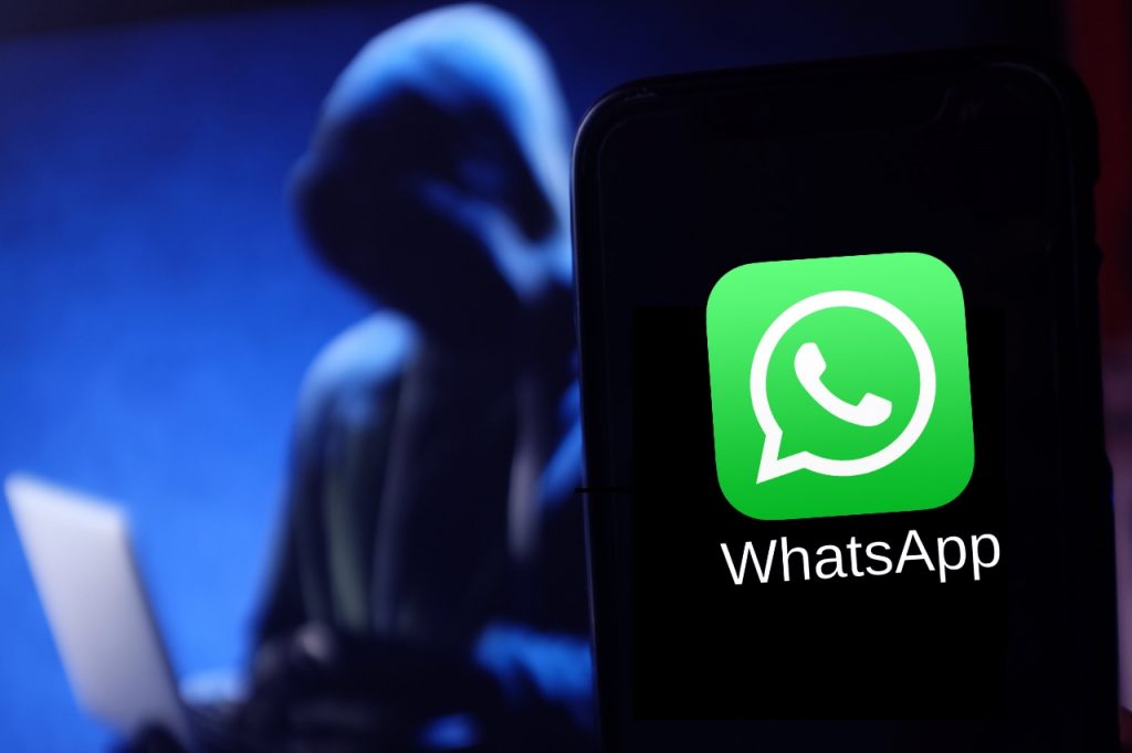 Your WhatsApp Account Can be Hacked through a Phone Call